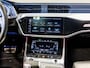 Audi A6 Avant 55 TFSI e quattro S-Line Competition / 367pk / Panorama dak / Trekhaak / Dodehoek herkenning / Elektrische stoelverstelling /