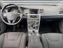 Volvo V60 1.6 T3 | TREKHAAK | CLIMATE | PDC | NAP | GOED ONDERHOUDEN