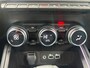 Renault Clio 1.6 E-Tech Full Hybrid esprit Alpine 145pk Bose Geluid / 360 Camera / Stoelverwarming