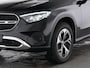 Mercedes-Benz GLC 300 e 4MATIC Plug-In Hybride Trekhaak | Ledkoplampen | Stoel en Stuurverwarming | Parkeerpakket met achteruitcamera. Inclusief 24 maanden Mercedes-Benz Certified garantie voor Europa.