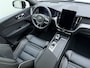 Volvo XC60 T8 455pk AWD Ultra Black Edition / 22'' / Head-Up / Lederen Dashboard / Full-LED / Panoramadak / Sportstoelen / Getint Glas / El. Stoelen / ACC / BLIS / Stoel + Stuurw. Verwarming /