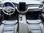 Volvo XC60 T8 455pk AWD Ultra Black Edition / 22'' / Head-Up / Lederen Dashboard / Full-LED / Panoramadak / Sportstoelen / Getint Glas / El. Stoelen / ACC / BLIS / Stoel + Stuurw. Verwarming /