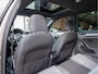 Volkswagen Golf 1.4 TSI Business Edition R-Line *Pano | ACC | Keyless entry & start | Camera | Stoelverwarming | Clima | Navi | Bluetooth*