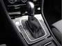Volkswagen Golf 1.4 TSI Business Edition R-Line *Pano | ACC | Keyless entry & start | Camera | Stoelverwarming | Clima | Navi | Bluetooth*