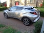 Toyota C-HR / C-HR+ 2.0 Hybrid 184pk CVT Style Team Edition bij Toyota specialist - rijklaarprijs