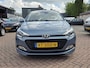 Hyundai i20 1.0 T-GDI Comfort, navi, aur camera, cruise control.