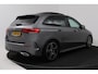 Mercedes-Benz B-klasse 180 Business Solution AMG (PANORAMADAK, STOELVERWARMING, CAMERA, NAVIGATIE)