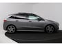 Mercedes-Benz B-klasse 180 Business Solution AMG (PANORAMADAK, STOELVERWARMING, CAMERA, NAVIGATIE)