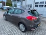 Kia Ceed Cee'd 1.0 T-GDi Navigator Airco, Led , Camera