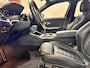 BMW 3-Serie 320i High Executive M Sport | Apple Car Play | HUD | Dealer onderhouden
