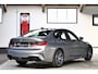 BMW 3-Serie 320i High Executive M Sport | Apple Car Play | HUD | Dealer onderhouden