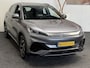 BYD Atto 3 DESIGN 60 kWh WLTP 420 KM * 45 STUKS OP VOORRAAD* APPLE CARPLAY/ ANDROID AUTO ELEK. ACHTERKLEP PANORAMADAK ELEK. VOORSTOELEN KEYLESS ENTRY/ START 360 CAMERA STOELVERWARMING NAVI NIEUWSTAAT !!!