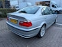BMW 3-Serie 320i Executive CLIMA SCH. DAK RIJDT GOED PDC LMV NAP APK