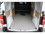 Citroën Jumpy 8 JAAR GARANTIE | CAMERA | 10" SCHERM + DRAADLOOS CARPLAY + NAVI | BETONPLEX LAADVLOER | 10" digitaal kleuren instrumentenpaneel | Airco | Cruise control