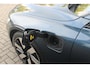 Volvo V60 2.0 T6 Plug-in hybrid 350PK AWD PLUS DARK | LONG RANGE | PANORAMISCH SCHUIF/KANTELDAK | NAVIGATIE VIA GOOGLE AUTO | APPLE CARPLAY / ANDROID AUTO | FULL-LED KOPLAMPEN | 19'' LICHTMETALEN VELGEN | LEDEREN BEKLEDING | POWER SEATS - BESTUURDERS- EN PASSAGIERSSTOEL ELEKTRISCHVERSTELBAAR MET GEHEUGEN, ELEKTRISCH VERSTELBARE ZITVERLENGERS /LENDESTEUN VIERVOUDIG | STOEL- EN ACHTERBANKVERWARMING | STUURVERWARMING | PARKEERVERWARMING MET TIMER (STANDKACHEL) | ACHTERUIRIJ CAMERA | EXTRA GETINTE ACHTERRUITEN | ELEKTRISCH BEDIENBARE ACHTERKLEP | ELEKTRISCH INKLAPBARE BUITENSPIEGELS |