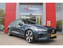 Volvo V60 2.0 T6 Plug-in hybrid 350PK AWD PLUS DARK | LONG RANGE | PANORAMISCH SCHUIF/KANTELDAK | NAVIGATIE VIA GOOGLE AUTO | APPLE CARPLAY / ANDROID AUTO | FULL-LED KOPLAMPEN | 19'' LICHTMETALEN VELGEN | LEDEREN BEKLEDING | POWER SEATS - BESTUURDERS- EN PASSAGIERSSTOEL ELEKTRISCHVERSTELBAAR MET GEHEUGEN, ELEKTRISCH VERSTELBARE ZITVERLENGERS /LENDESTEUN VIERVOUDIG | STOEL- EN ACHTERBANKVERWARMING | STUURVERWARMING | PARKEERVERWARMING MET TIMER (STANDKACHEL) | ACHTERUIRIJ CAMERA | EXTRA GETINTE ACHTERRUITEN | ELEKTRISCH BEDIENBARE ACHTERKLEP | ELEKTRISCH INKLAPBARE BUITENSPIEGELS |