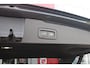Volvo V60 2.0 T6 Plug-in hybrid 350PK AWD PLUS DARK | LONG RANGE | PANORAMISCH SCHUIF/KANTELDAK | NAVIGATIE VIA GOOGLE AUTO | APPLE CARPLAY / ANDROID AUTO | FULL-LED KOPLAMPEN | 19'' LICHTMETALEN VELGEN | LEDEREN BEKLEDING | POWER SEATS - BESTUURDERS- EN PASSAGIERSSTOEL ELEKTRISCHVERSTELBAAR MET GEHEUGEN, ELEKTRISCH VERSTELBARE ZITVERLENGERS /LENDESTEUN VIERVOUDIG | STOEL- EN ACHTERBANKVERWARMING | STUURVERWARMING | PARKEERVERWARMING MET TIMER (STANDKACHEL) | ACHTERUIRIJ CAMERA | EXTRA GETINTE ACHTERRUITEN | ELEKTRISCH BEDIENBARE ACHTERKLEP | ELEKTRISCH INKLAPBARE BUITENSPIEGELS |