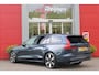 Volvo V60 2.0 T6 Plug-in hybrid 350PK AWD PLUS DARK | LONG RANGE | PANORAMISCH SCHUIF/KANTELDAK | NAVIGATIE VIA GOOGLE AUTO | APPLE CARPLAY / ANDROID AUTO | FULL-LED KOPLAMPEN | 19'' LICHTMETALEN VELGEN | LEDEREN BEKLEDING | POWER SEATS - BESTUURDERS- EN PASSAGIERSSTOEL ELEKTRISCHVERSTELBAAR MET GEHEUGEN, ELEKTRISCH VERSTELBARE ZITVERLENGERS /LENDESTEUN VIERVOUDIG | STOEL- EN ACHTERBANKVERWARMING | STUURVERWARMING | PARKEERVERWARMING MET TIMER (STANDKACHEL) | ACHTERUIRIJ CAMERA | EXTRA GETINTE ACHTERRUITEN | ELEKTRISCH BEDIENBARE ACHTERKLEP | ELEKTRISCH INKLAPBARE BUITENSPIEGELS |