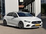 Mercedes-Benz A-klasse 180 Premium AMG Line | Pano-Dak/Sfeerverlichting/Camera/18-inch