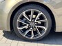 Toyota Corolla Touring Sports 2.0 Hybrid Premium | Trekhaak, Panoramadak, JBL, Matrix LED, 18 inch, Leer, Stoelverwarming