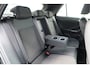 Volkswagen T-Roc 1.5 TSI 150pk DSG R-Line , Fabrieksgarantie t/m 11-2027, Trekhaak afneembaar , Virtual , Stoelverwarming , Ergonimische voorstoel, DAB+ , Carplay, LMV, PDC, Achteruitrijcamera , Parkeerhulp, Stuurwiel multifunctioneel. etc.