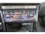 Volkswagen T-Roc 1.5 TSI 150pk DSG R-Line , Fabrieksgarantie t/m 11-2027, Trekhaak afneembaar , Virtual , Stoelverwarming , Ergonimische voorstoel, DAB+ , Carplay, LMV, PDC, Achteruitrijcamera , Parkeerhulp, Stuurwiel multifunctioneel. etc.