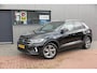 Volkswagen T-Roc 1.5 TSI 150pk DSG R-Line , Fabrieksgarantie t/m 11-2027, Trekhaak afneembaar , Virtual , Stoelverwarming , Ergonimische voorstoel, DAB+ , Carplay, LMV, PDC, Achteruitrijcamera , Parkeerhulp, Stuurwiel multifunctioneel. etc.