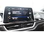 Volkswagen T-Roc 1.5 TSI 150pk DSG R-Line , Fabrieksgarantie t/m 11-2027, Trekhaak afneembaar , Virtual , Stoelverwarming , Ergonimische voorstoel, DAB+ , Carplay, LMV, PDC, Achteruitrijcamera , Parkeerhulp, Stuurwiel multifunctioneel. etc.