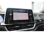 Volkswagen T-Roc 1.5 TSI 150pk DSG R-Line , Fabrieksgarantie t/m 11-2027, Trekhaak afneembaar , Virtual , Stoelverwarming , Ergonimische voorstoel, DAB+ , Carplay, LMV, PDC, Achteruitrijcamera , Parkeerhulp, Stuurwiel multifunctioneel. etc.