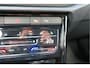 Volkswagen T-Roc 1.5 TSI 150pk DSG R-Line , Fabrieksgarantie t/m 11-2027, Trekhaak afneembaar , Virtual , Stoelverwarming , Ergonimische voorstoel, DAB+ , Carplay, LMV, PDC, Achteruitrijcamera , Parkeerhulp, Stuurwiel multifunctioneel. etc.