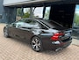 Volvo S60 2.0 T8 AWD Twin Engine R-Design|Pano|HUD|CarPlay|1e Eigenaar|Dealer onderhouden