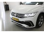 Volkswagen Tiguan 1.4 TSI eHybrid R-Line Business+ | DAB-RADIO | SFEER | 19'LMV | CARPLAY | PDC-V/A | NAVIGATIE | SFEER | E-KLEP |