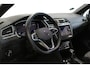 Volkswagen Tiguan 1.4 TSI eHybrid R-Line Business+ | DAB-RADIO | SFEER | 19'LMV | CARPLAY | PDC-V/A | NAVIGATIE | SFEER | E-KLEP |