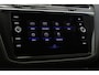 Volkswagen Tiguan 1.4 TSI eHybrid R-Line Business+ | DAB-RADIO | SFEER | 19'LMV | CARPLAY | PDC-V/A | NAVIGATIE | SFEER | E-KLEP |