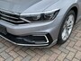 Volkswagen Passat Variant 1.4 TSI PHEV GTE / AUTOMAAT/ PANO/ TREKHAAK/ APP-CONNECT/ PARK.SENSOR.V+A/ CAMERA/ STUUR+STOELVERWARM./ DCC/ ACC/ MASSAGE/ ELEK.ACHTERKLEP/ DODEHOEK/ KEYLESS/ DIGITAL DASH/ NAVI/ DAB/ CLIMA/ LED/ 18'' LMV