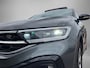 Volkswagen T-Roc 1.5TSI/150PK R-Line Business+ · Panoramadak · Trekhaak · Camera · Apple/Android Car Play · Navigatie · Stoelverwarming · Garantie t/m 09-10-2027 of 100000km.