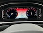 Volkswagen T-Roc 1.5TSI/150PK R-Line Business+ · Panoramadak · Trekhaak · Camera · Apple/Android Car Play · Navigatie · Stoelverwarming · Garantie t/m 09-10-2027 of 100000km.