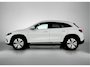 Mercedes-Benz EQA 250+ Luxury Line 71 kWh Ledkoplampen | Parkeerpakket met achteruitrijcamera | Stuur en Stoelverwarming | Advanced Soundsystem. Inclusief 24 maanden Mercedes-Benz Certified garantie voor Europa.