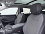 Skoda Superb Combi 1.5 TSI First Edition | Pano dak | Trekhaak | Camera | Stoelverwarming
