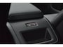 Volvo XC60 T8 Hybrid AWD Ultra Black Edition | Luchtvering | Bowers & Wilkins | Stoelventilatie | Massage | Panoramadak |