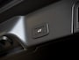 Land Rover Range Rover Evoque P300e Hybrid S | New Model | Pano | Stoelverwarming | Rij assistent | Ambienteverlichting |