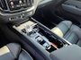 Volvo XC60 T8 Plug-in hybrid AWD Ultra Black Edition | Trekhaak elektr. | Alarm | Getint glas
