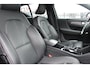 Volvo XC40 1.5 T2 R-Design Leer ACC Keyless Camera Nw.Staat