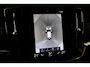 Volvo V90 T8 AWD R-Design | Luchtvering | Harman/Kardon | Trekhaak | 360° Camera | BLIS | Standkachel | 20 Inch | ACC
