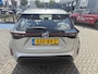 Toyota Yaris Cross 1.5 HYBRID ACTIVE TREKHAAK ALL-SEASON APPLE/ANDROID AD-CRUISE CAMERA DAB GROOTLICHT-ASSISTENT EL-INKLP SPIEGELS