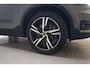 Volvo XC40 T4 Recharge R-Design [ Panorama Harman/Kardon Stoel-en stuurverwarming ]