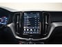 Volvo XC60 T6 AWD Recharge Ultimate Dark [ Panorama Leder Navi Camera Stuur-&Stoelverwarming ]