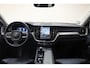 Volvo XC60 T6 AWD Recharge Ultimate Dark [ Panorama Leder Navi Camera Stuur-&Stoelverwarming ]