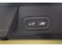 Volvo XC60 T6 AWD Recharge Ultimate Dark [ Panorama Leder Navi Camera Stuur-&Stoelverwarming ]