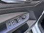 Volkswagen Golf 2.0 TSI 190pk DSG R-Line IQ-LED Panoramadak Stoelverwarming Sfeerverlichting